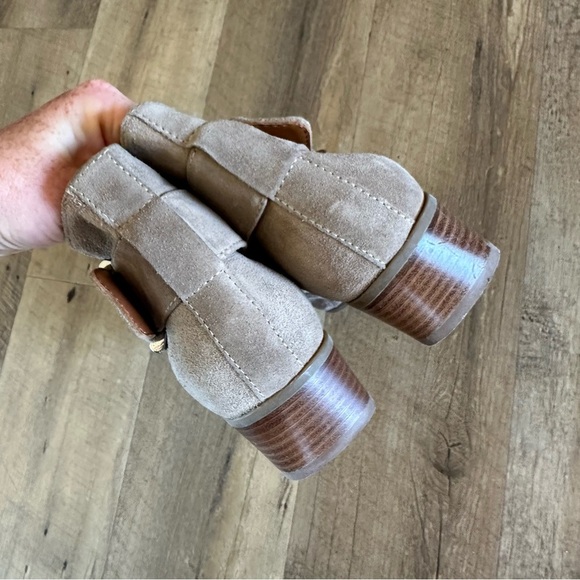 Aquatalia Fiamma Tan Ankle Boots - Picture 7 of 11